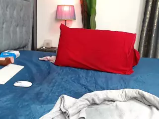 Camila360's Live Sex Cam Show