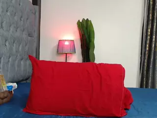 Camila360's Live Sex Cam Show