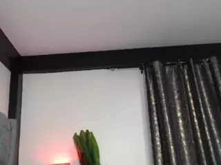 Camila360's Live Sex Cam Show