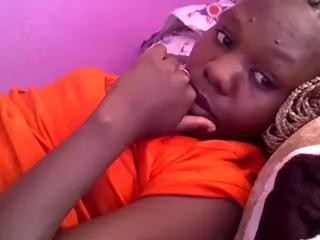 Cute-wendo18's Live Sex Cam Show