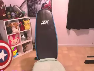 curvymilfshake's Live Sex Cam Show