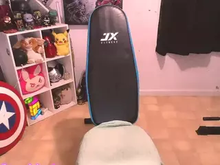 curvymilfshake's Live Sex Cam Show