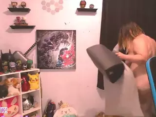 curvymilfshake's Live Sex Cam Show