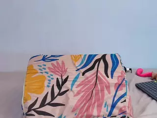 chantaltaylor12's Live Sex Cam Show