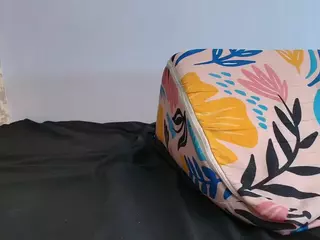 chantaltaylor12's Live Sex Cam Show