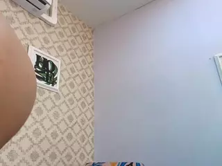 chantaltaylor12's Live Sex Cam Show