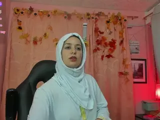 BadraSaadi's Live Sex Cam Show