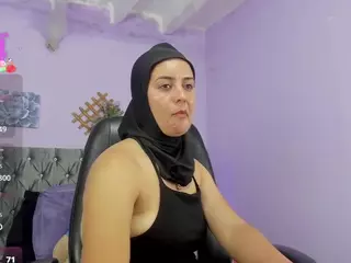 BadraSaadi's Live Sex Cam Show