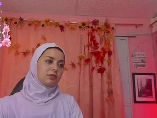 BadraSaadi's Live Sex Cam Show