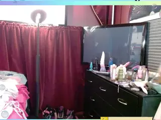 JuniperRen's Live Sex Cam Show