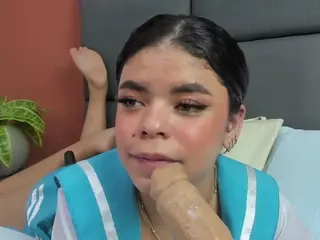 kenia28's Live Sex Cam Show