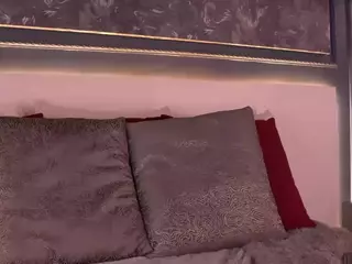 EVA MORETIII's Live Sex Cam Show