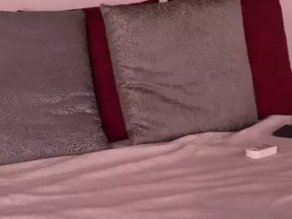 EVA MORETIII's Live Sex Cam Show