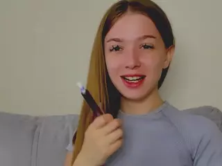 Kathrynn18's Live Sex Cam Show