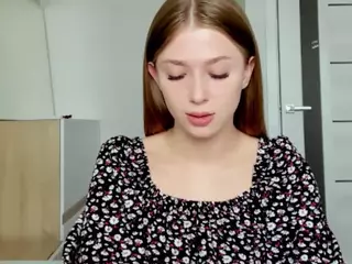 Kathrynn18's Live Sex Cam Show