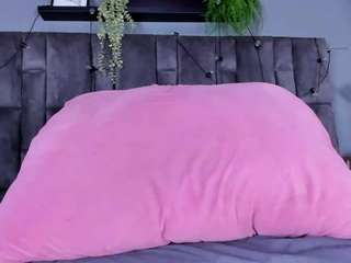 Live cam show with DulceAurora1