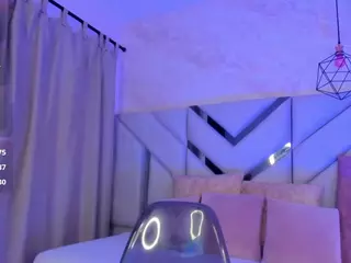 Kellyy-Cooper's Live Sex Cam Show