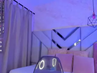Kellyy-Cooper's Live Sex Cam Show