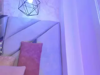 Kellyy-Cooper's Live Sex Cam Show