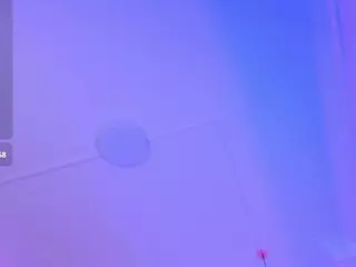 Kellyy-Cooper's Live Sex Cam Show
