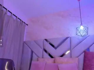 Kellyy-Cooper's Live Sex Cam Show