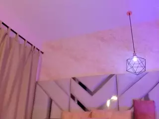 Kellyy-Cooper's Live Sex Cam Show