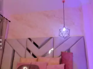 Kellyy-Cooper's Live Sex Cam Show