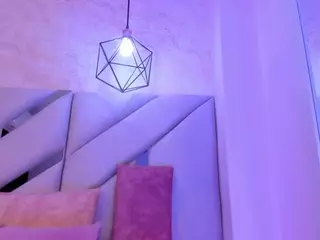 Kellyy-Cooper's Live Sex Cam Show