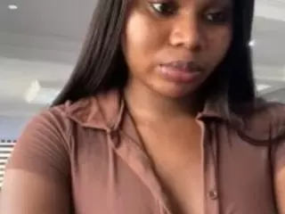 bellaann's Live Sex Cam Show