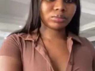 bellaann's Live Sex Cam Show