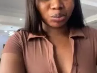 bellaann's Live Sex Cam Show