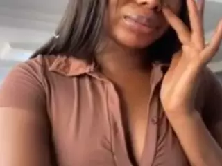 bellaann's Live Sex Cam Show