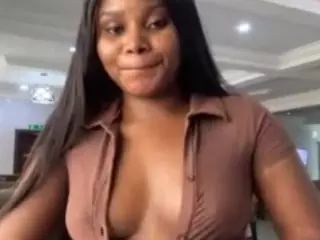 bellaann's Live Sex Cam Show