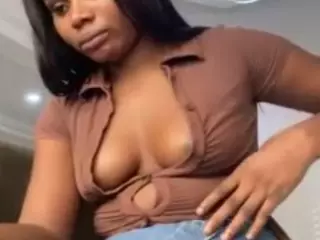 bellaann's Live Sex Cam Show