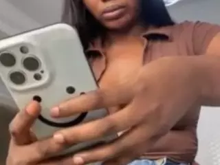 bellaann's Live Sex Cam Show