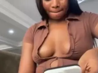 bellaann's Live Sex Cam Show