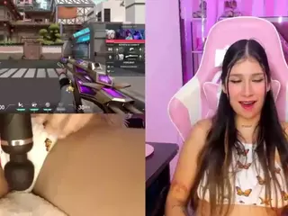 BellyRouse's Live Sex Cam Show
