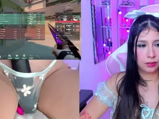 BellyRouse's Live Sex Cam Show
