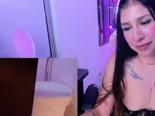 BellyRouse's Live Sex Cam Show