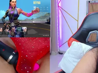 BellyRouse's Live Sex Cam Show