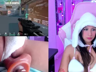 BellyRouse's Live Sex Cam Show