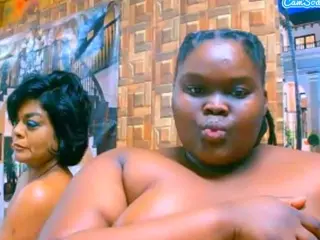 EbonyHotBuns's Live Sex Cam Show