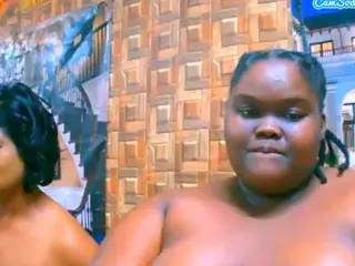 EbonyHotBuns's Live Sex Cam Show