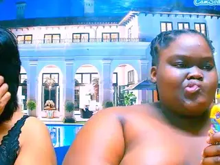EbonyHotBuns's Live Sex Cam Show