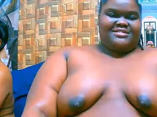 EbonyHotBuns's Live Sex Cam Show