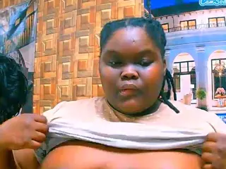 EbonyHotBuns's Live Sex Cam Show