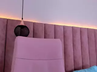NicoleSteele's Live Sex Cam Show