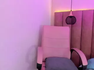 NicoleSteele's Live Sex Cam Show