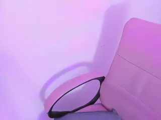 NicoleSteele's Live Sex Cam Show