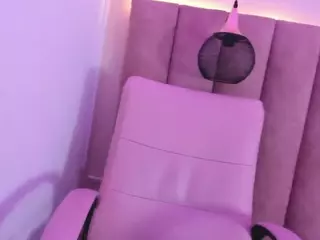 NicoleSteele's Live Sex Cam Show
